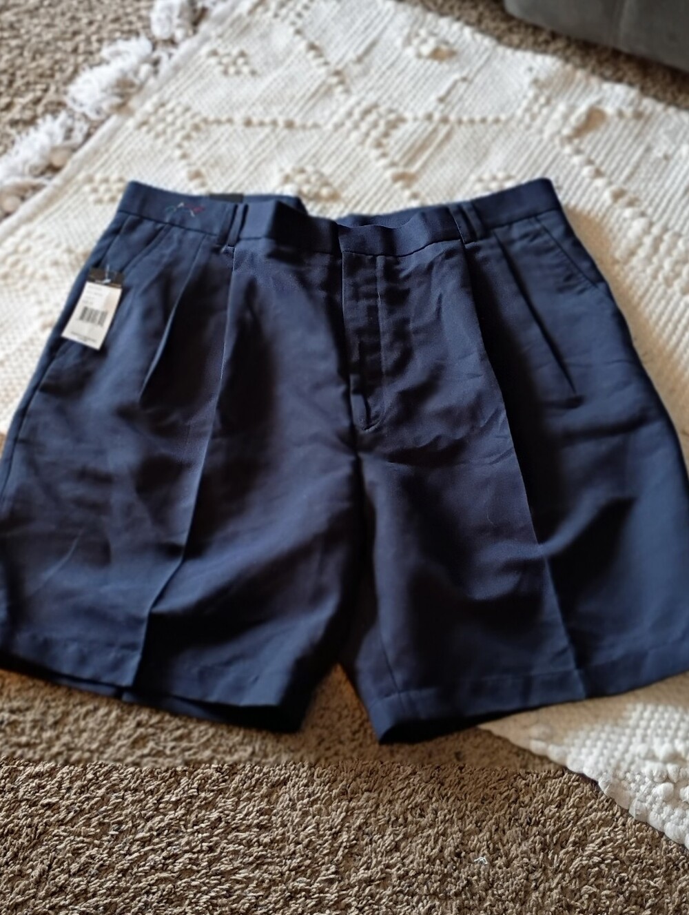 NWTGreg Norman  Navy Men's Dress Shorts